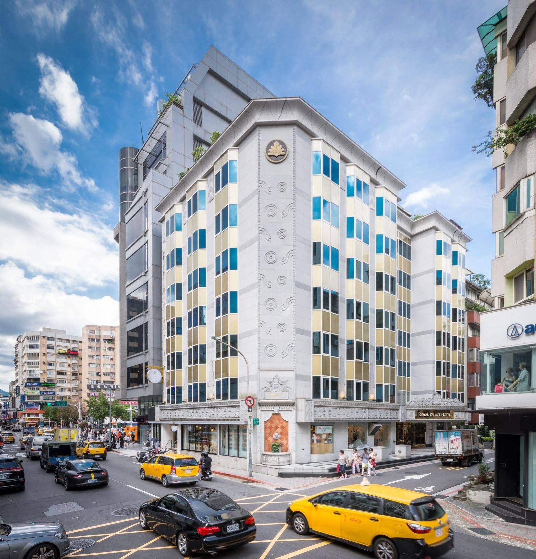 Royal Palace Hotel Taipei Exterior photo